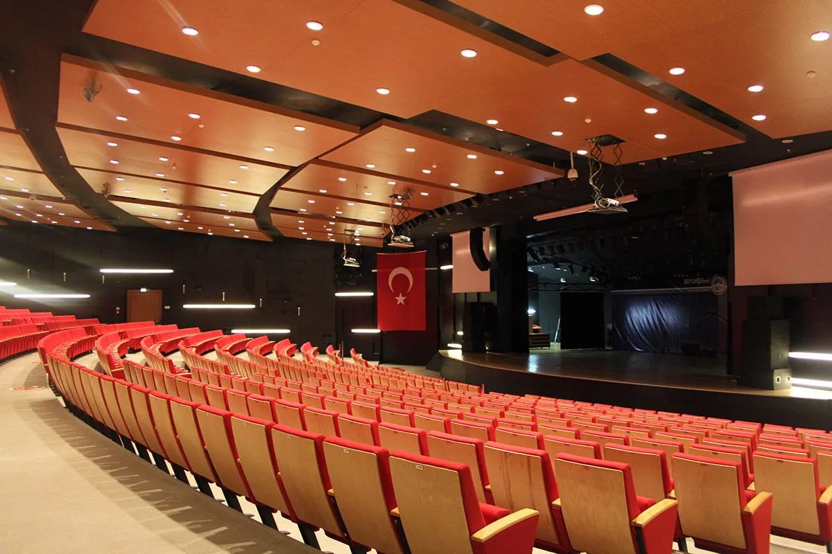 Kadir Has Gösteri ve Sanat Merkezi Mekan Görseli